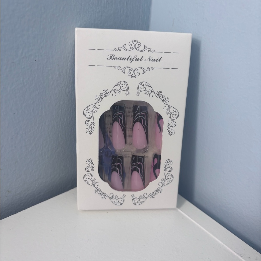 Pink and Black Press-On Nails Set